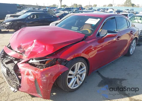 2023 Lexus Is 300 z USA, uszkodzony, nr VIN JTHCA1D22P5123726
